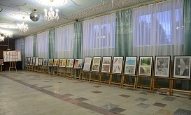 Выставка к 25-летию Щаповской ДШИ «Гармония»
